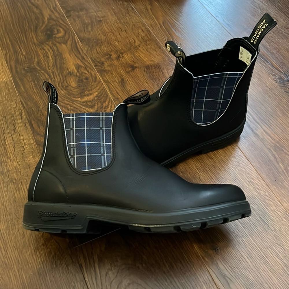 Blundstone Mens Classic 500 CHELSEA BOOT BL 2102 Black
Navy Tartan AU 9  US 10